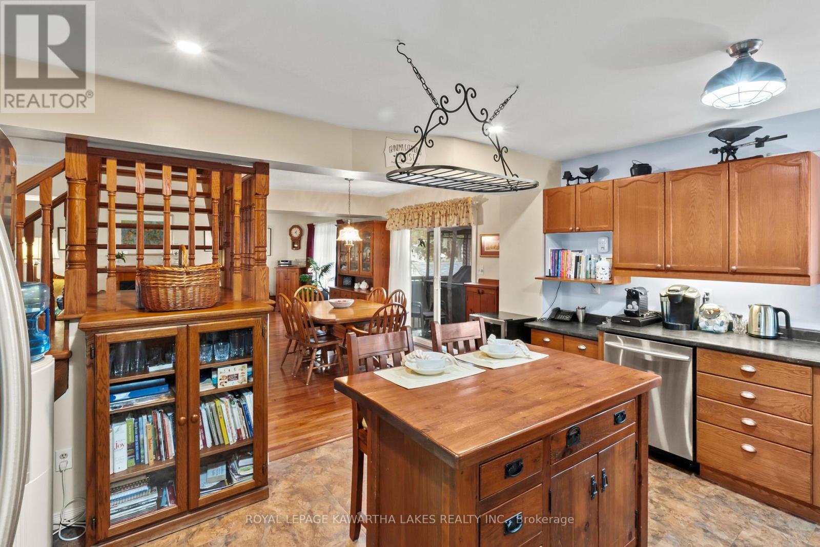 95 Kenrei Road, Kawartha Lakes (Fenelon), Ontario  K9V 4R1 - Photo 15 - X12429199