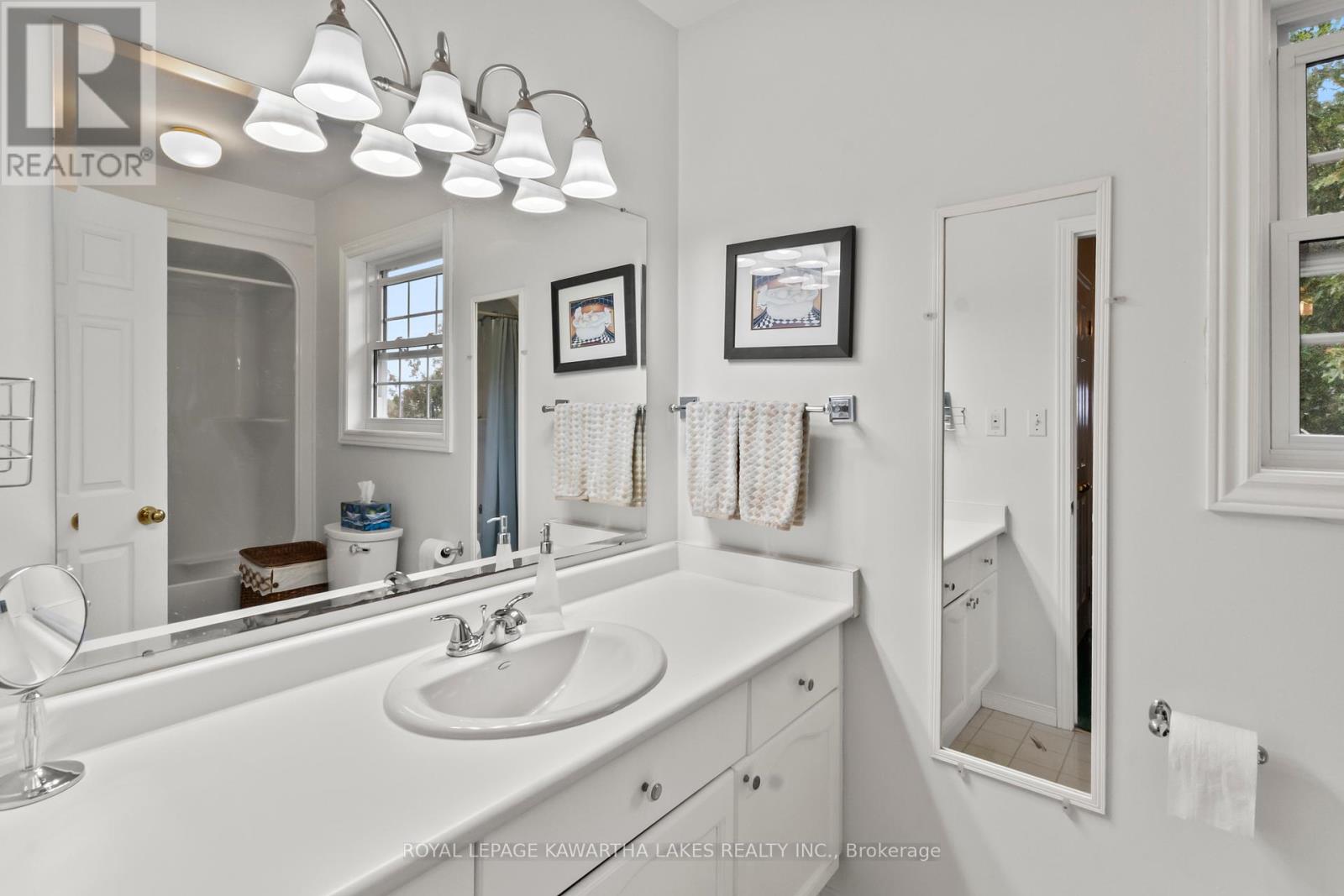 95 Kenrei Road, Kawartha Lakes (Fenelon), Ontario  K9V 4R1 - Photo 32 - X12429199