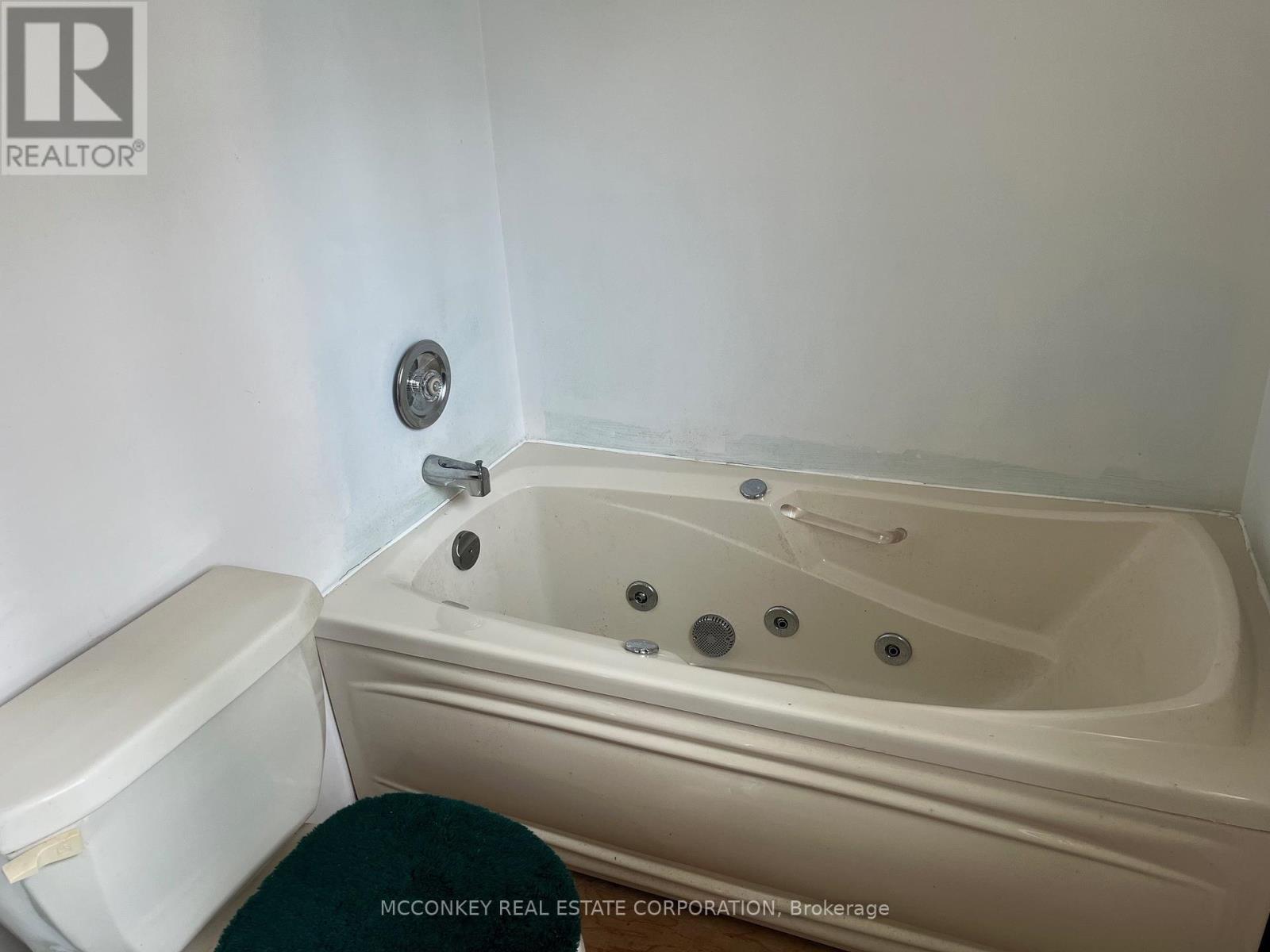 2370 Julia Shore Road E, Douro-Dummer, Ontario  K0L 2H0 - Photo 19 - X12429208