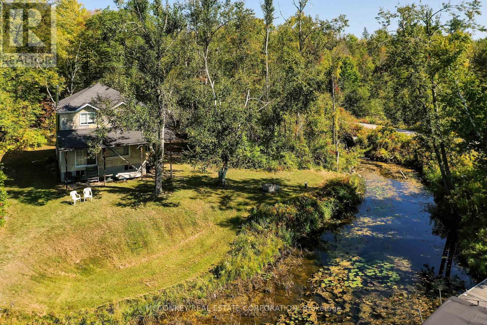 2370 Julia Shore Road E, Douro-Dummer, Ontario  K0L 2H0 - Photo 5 - X12429208