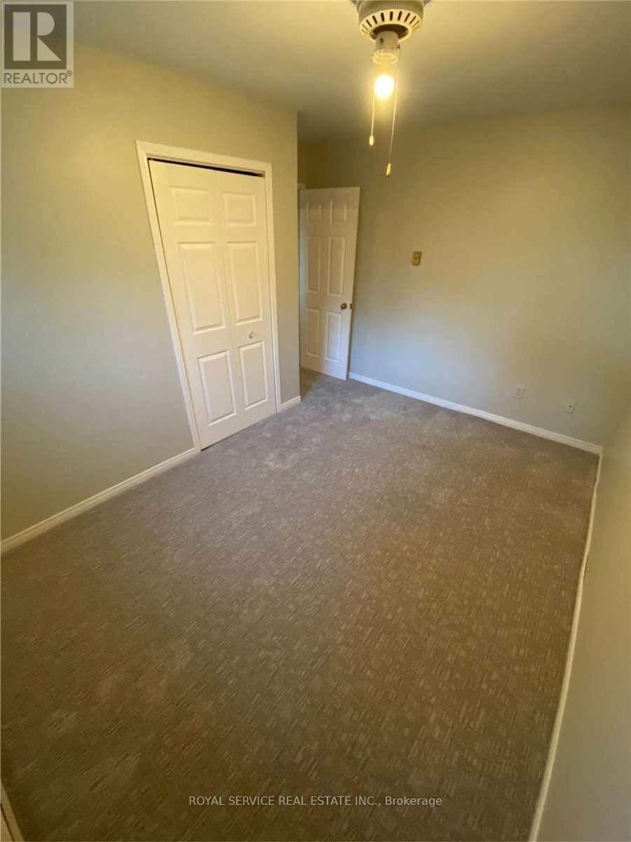 1 - 602 Park Street N, Peterborough (Town Ward 3), Ontario  K9H 4S2 - Photo 6 - X12430140