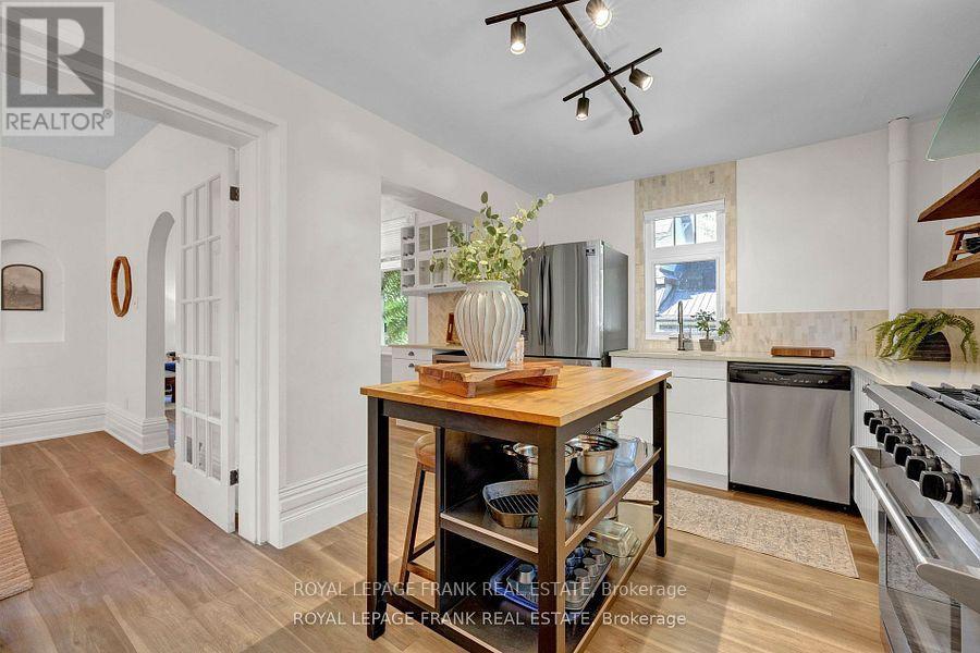 18 Nassau Street, Selwyn, Ontario  K0L 2H0 - Photo 11 - X12430688