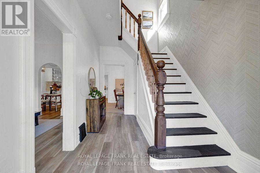 18 Nassau Street, Selwyn, Ontario  K0L 2H0 - Photo 14 - X12430688