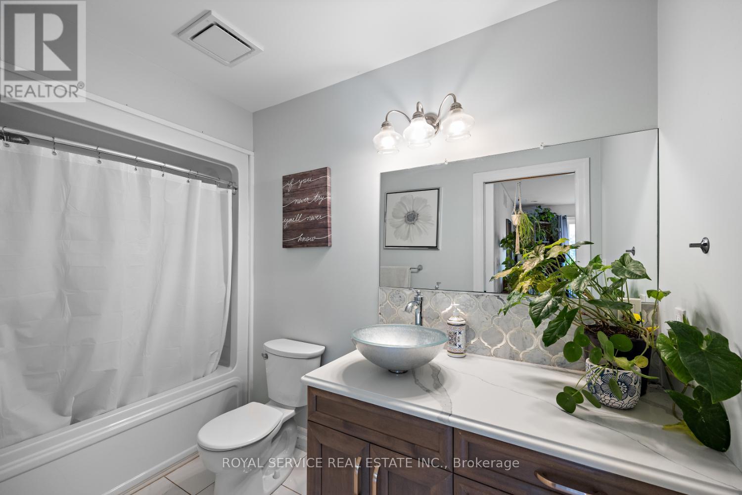 381 Sharpe Line, Cavan Monaghan (Cavan Twp), Ontario  L0A 1C0 - Photo 21 - X12430906