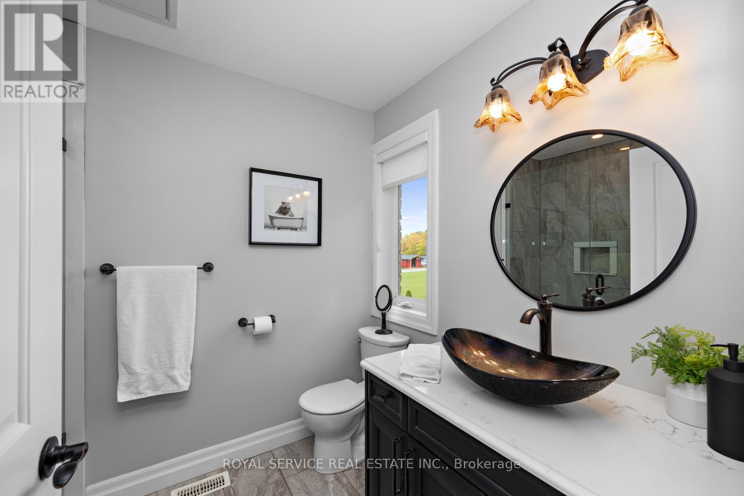 381 Sharpe Line, Cavan Monaghan (Cavan Twp), Ontario  L0A 1C0 - Photo 23 - X12430906