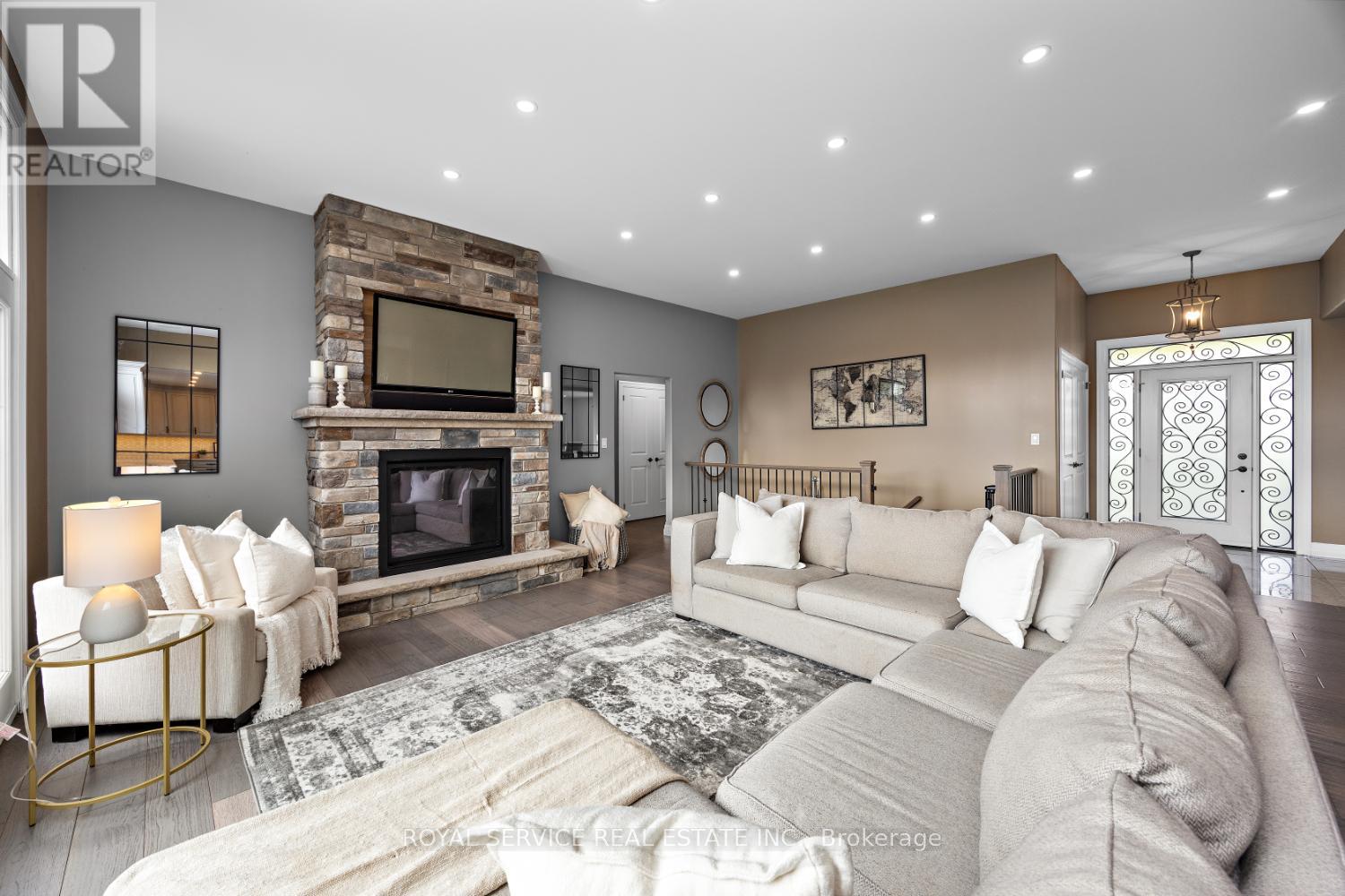 381 Sharpe Line, Cavan Monaghan (Cavan Twp), Ontario  L0A 1C0 - Photo 8 - X12430906