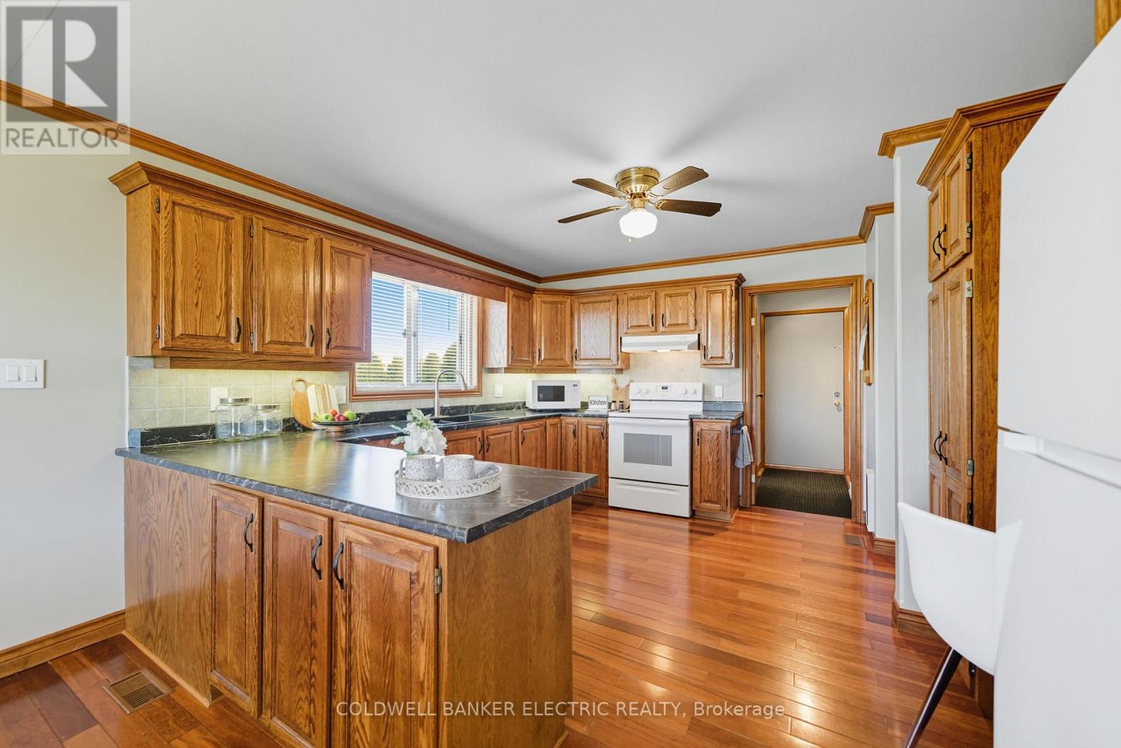 1034 Serpent Mounds Road, Otonabee-South Monaghan, Ontario  K0L 2G0 - Photo 14 - X12431405