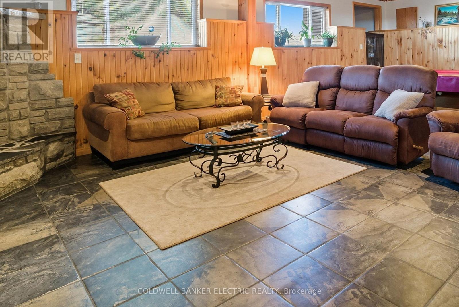 1034 Serpent Mounds Road, Otonabee-South Monaghan, Ontario  K0L 2G0 - Photo 27 - X12431405
