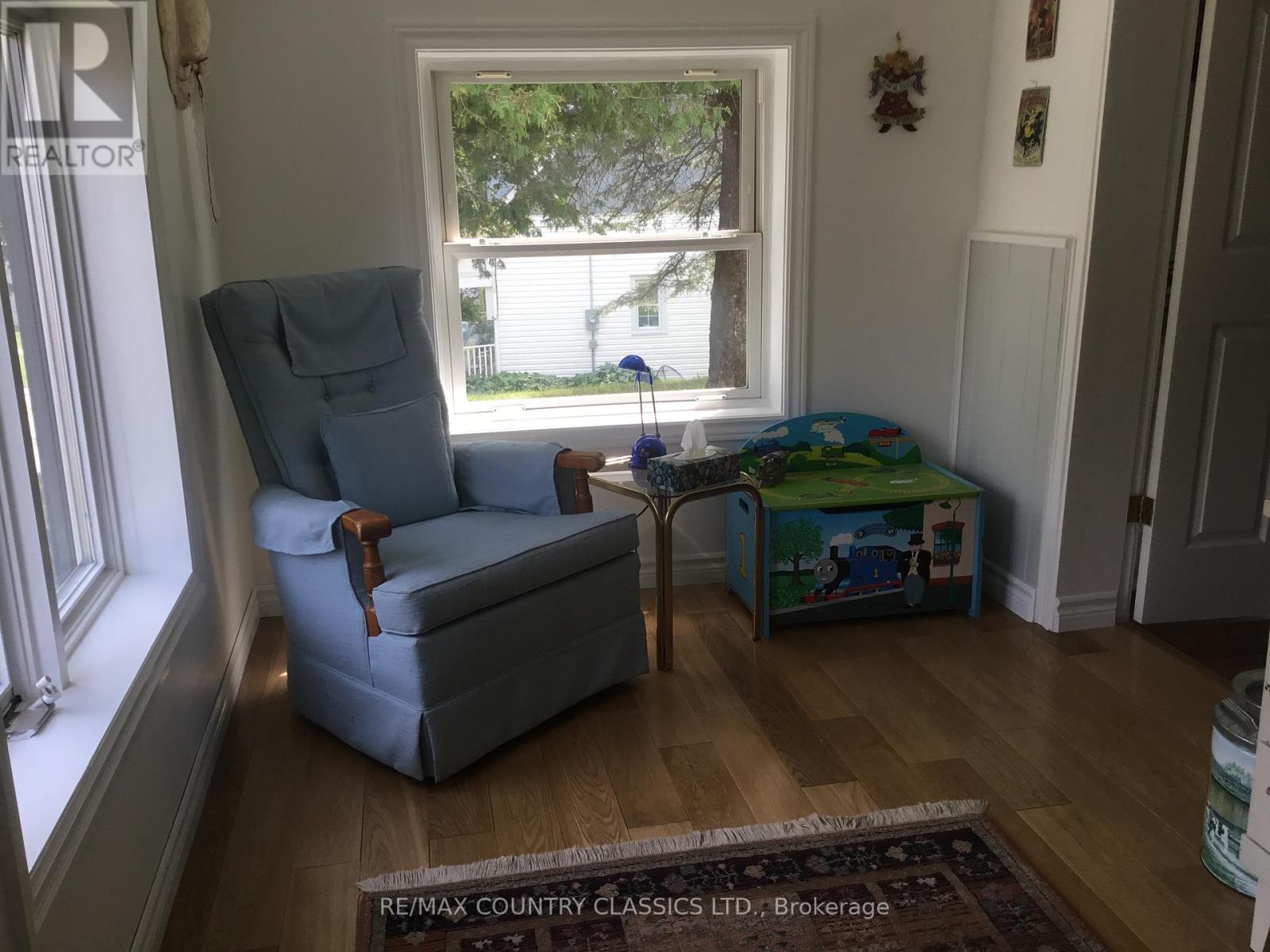 12 Hastings Street S, Bancroft (Bancroft Ward), Ontario  K0L 1C0 - Photo 25 - X12431756