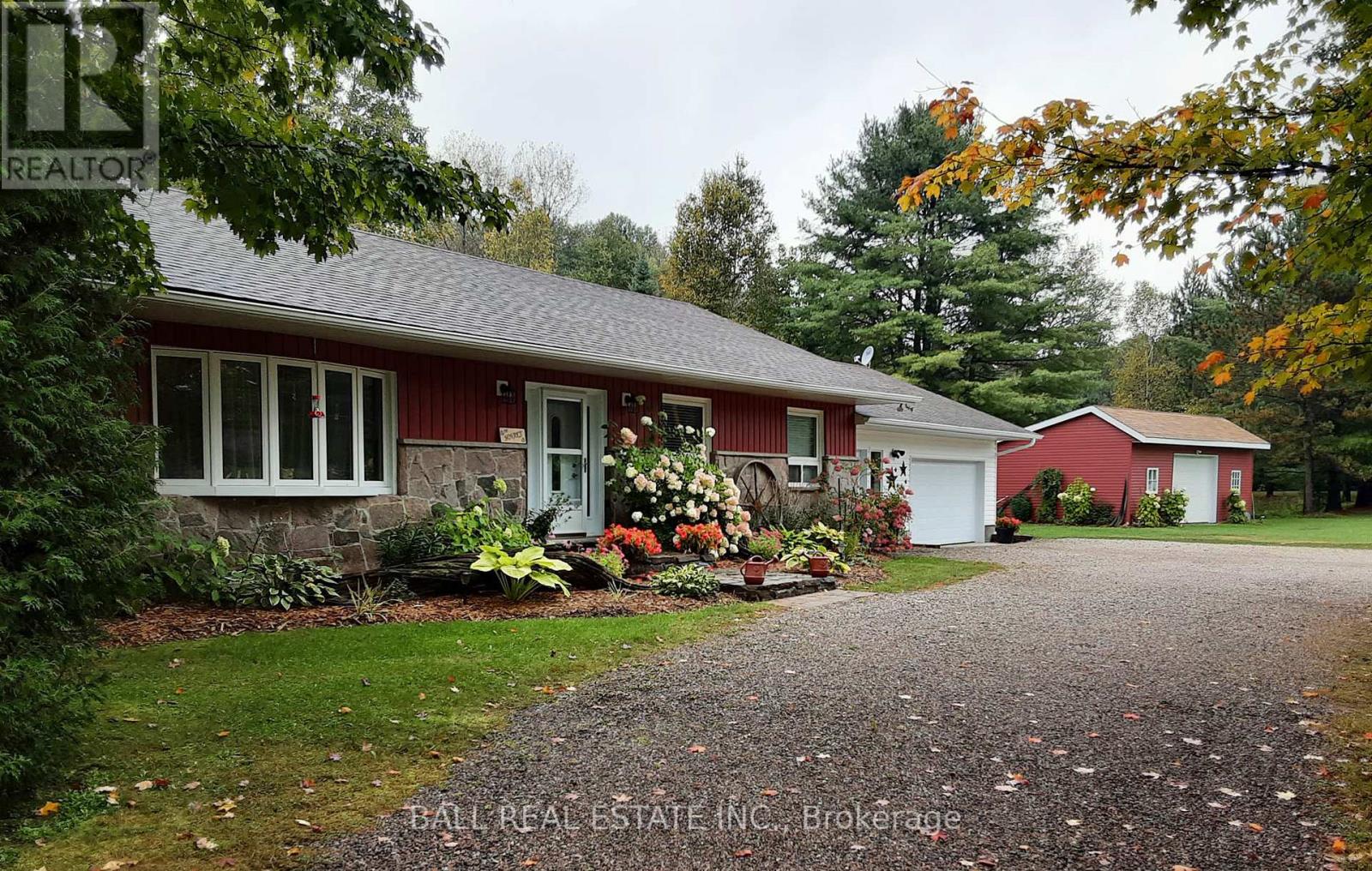 1017 Clement Lake Road, Highlands East (Monmouth), Ontario  K0L 3C0 - Photo 1 - X12431813