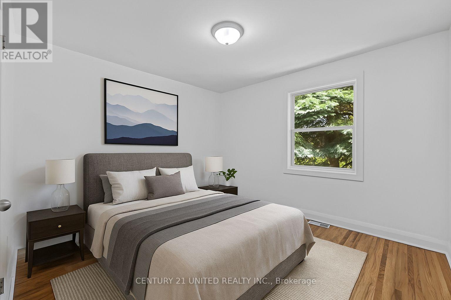 185 Dumble Avenue, Peterborough (Northcrest Ward 5), Ontario  K9H 5B3 - Photo 16 - X12432073