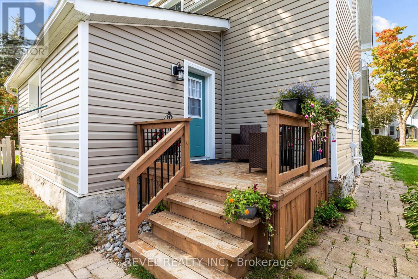 35 Glenelg Street E, Kawartha Lakes (Lindsay), Ontario  K9V 1Y9 - Photo 39 - X12432168
