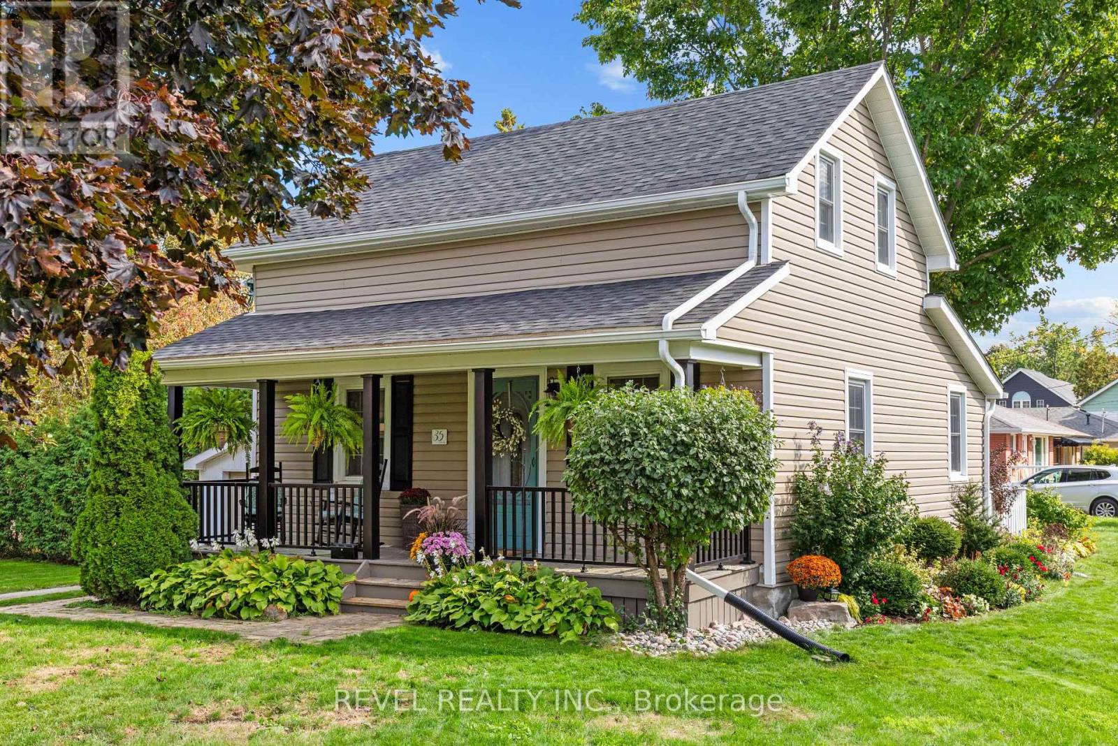 35 Glenelg Street E, Kawartha Lakes (Lindsay), Ontario  K9V 1Y9 - Photo 4 - X12432168