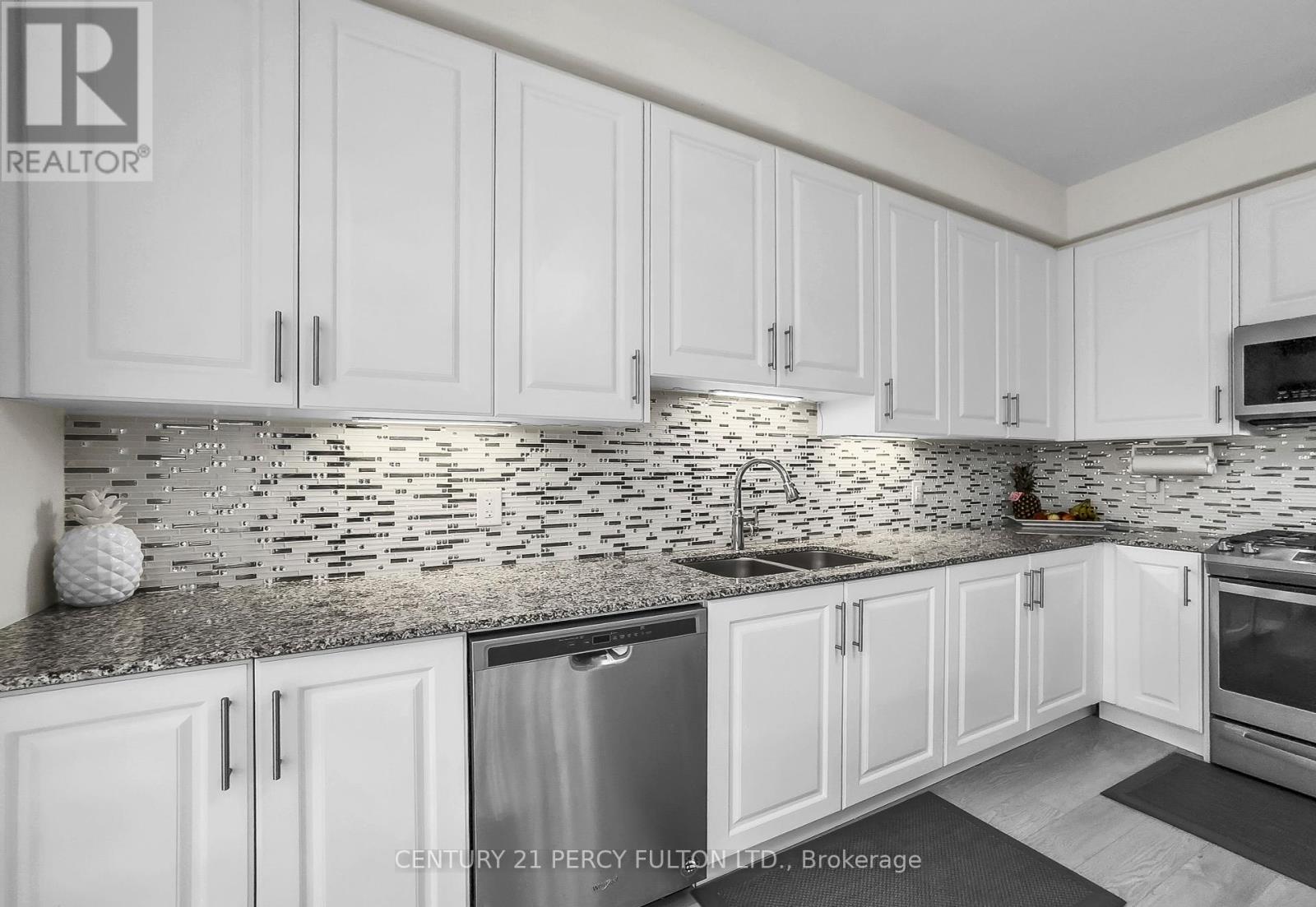 302 Cullen Trail, Peterborough (Northcrest Ward 5), Ontario  K9H 0J8 - Photo 16 - X12432060