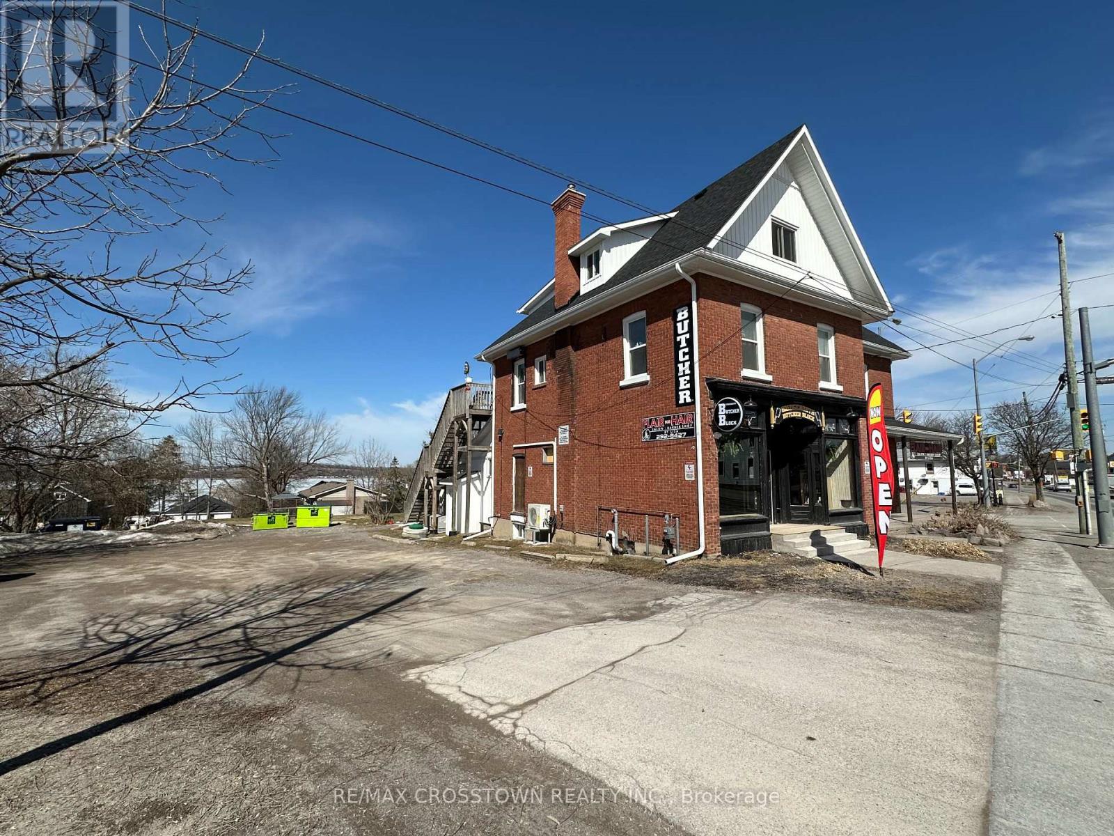 822 Ward Street, Selwyn, Ontario  K0L 1H0 - Photo 7 - X12432122