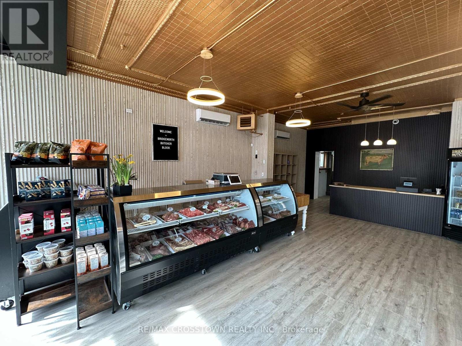 822 Ward Street, Selwyn, Ontario  K0L 1H0 - Photo 9 - X12432122