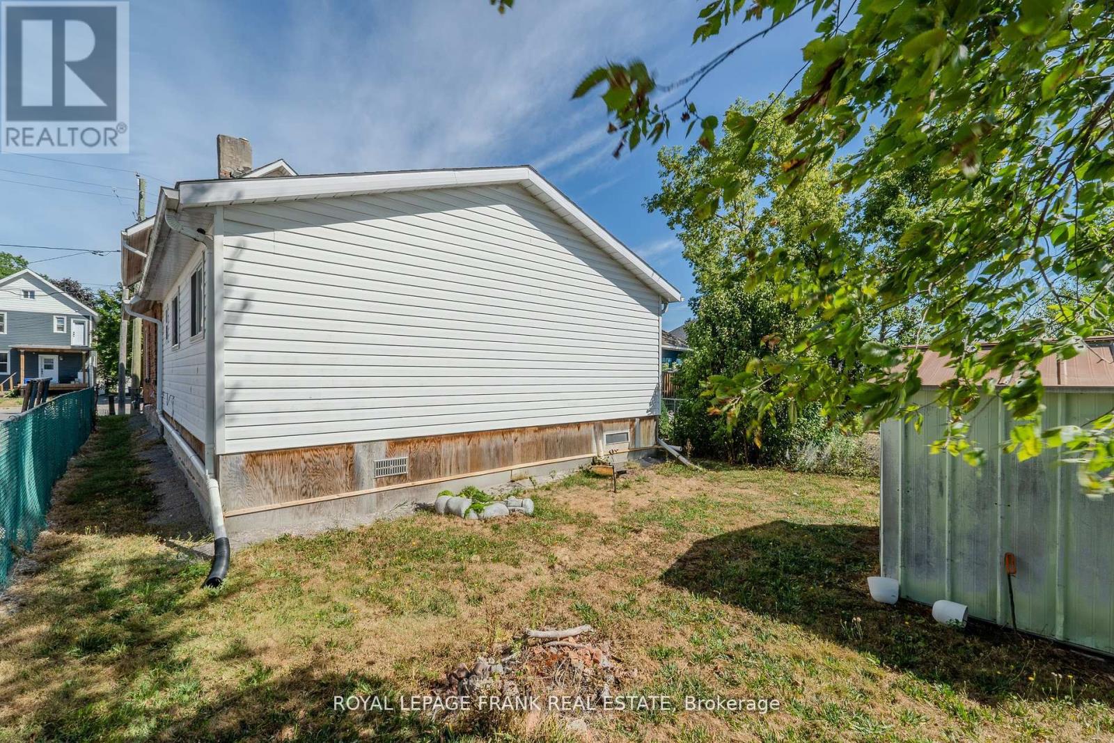 87 Durham Street W, Kawartha Lakes (Lindsay), Ontario  K9V 2P8 - Photo 29 - X12433049