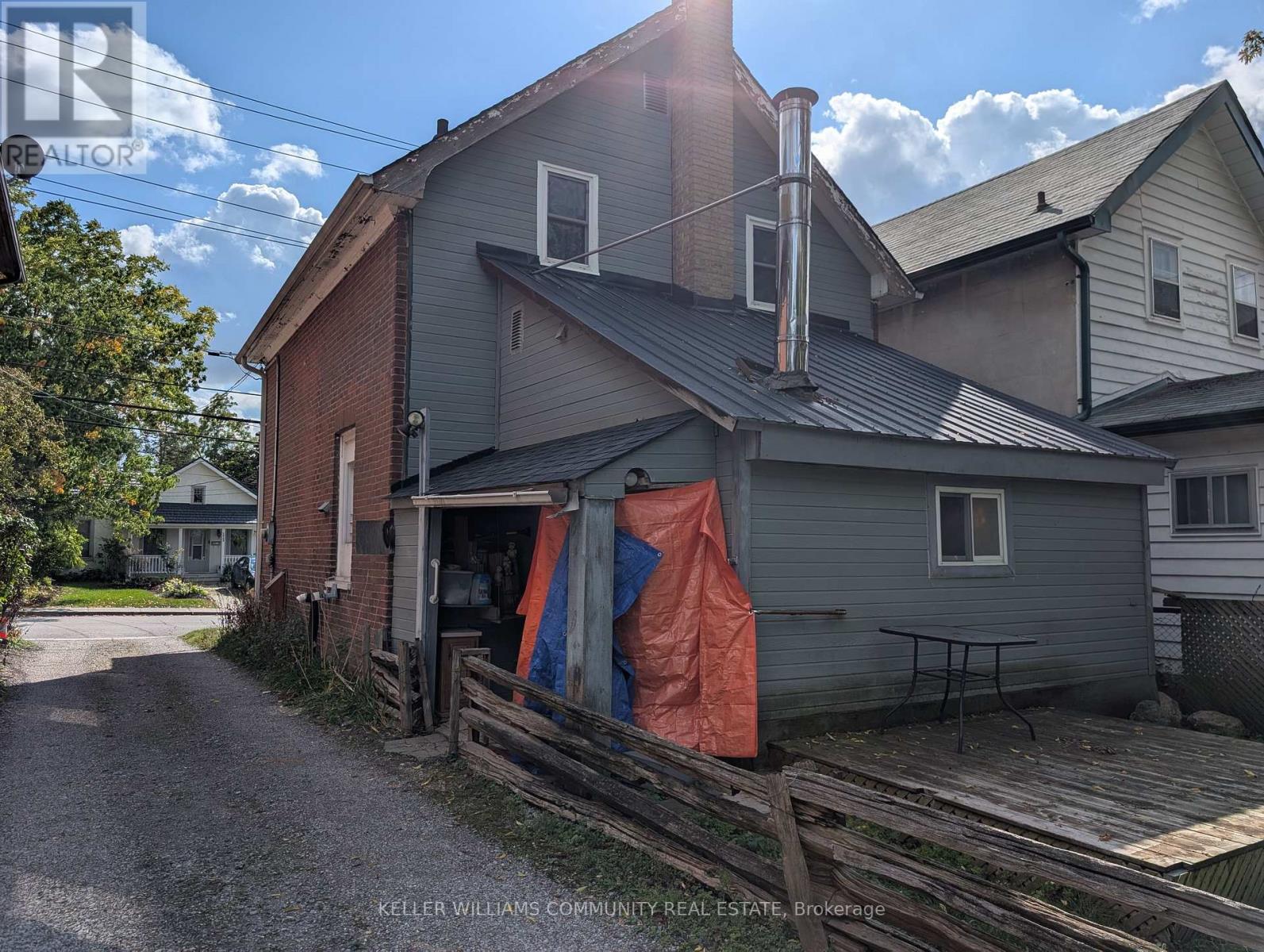 222 London Street, Peterborough (Town Ward 3), Ontario  K9H 2Y9 - Photo 31 - X12433866