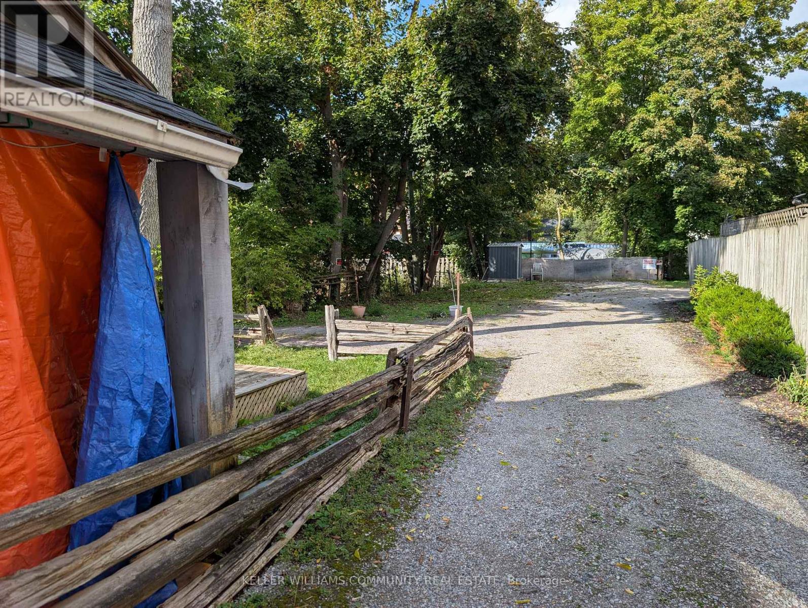 222 London Street, Peterborough (Town Ward 3), Ontario  K9H 2Y9 - Photo 34 - X12433866