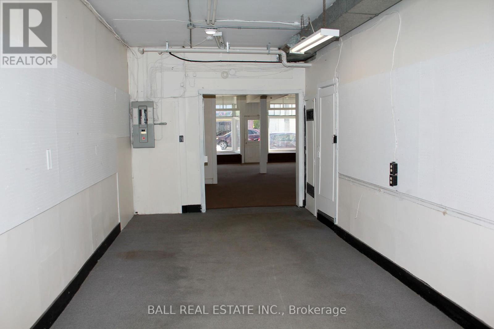 34 Hastings Street N, Bancroft (Bancroft Ward), Ontario  K0L 1C0 - Photo 10 - X12433911