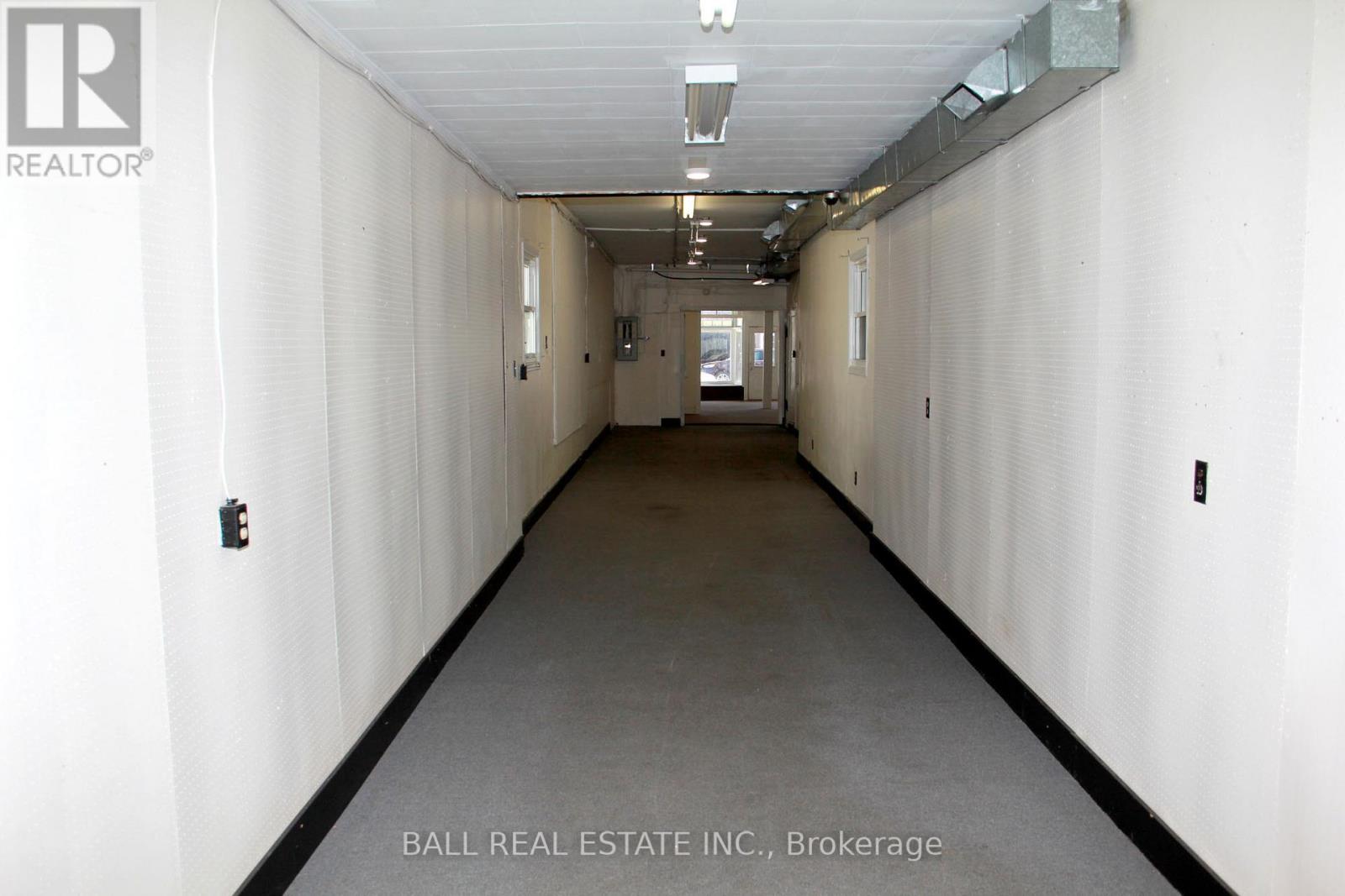 34 Hastings Street N, Bancroft (Bancroft Ward), Ontario  K0L 1C0 - Photo 9 - X12433911