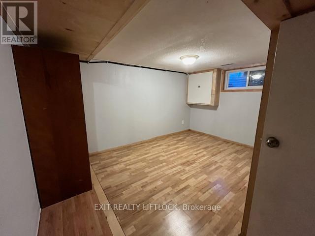 550 Raymond Street, Peterborough (Northcrest Ward 5), Ontario  K9H 5N1 - Photo 13 - X12433929