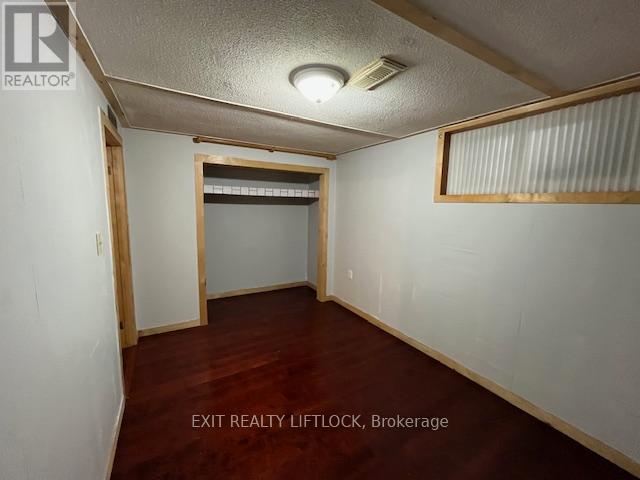 550 Raymond Street, Peterborough (Northcrest Ward 5), Ontario  K9H 5N1 - Photo 16 - X12433929