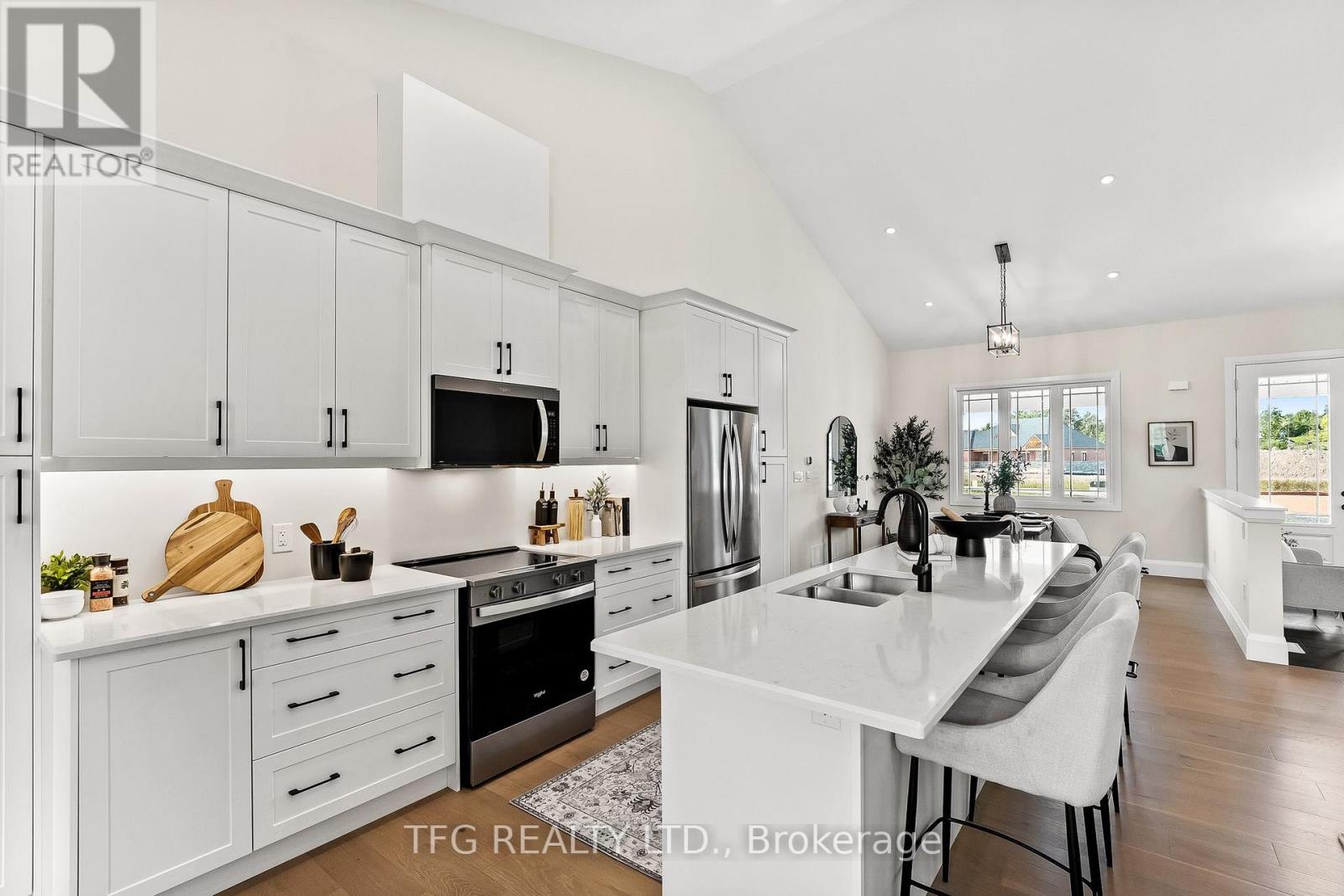 12 Cameron Court, Cavan Monaghan (Cavan Twp), Ontario  L0A 1C0 - Photo 15 - X12434174