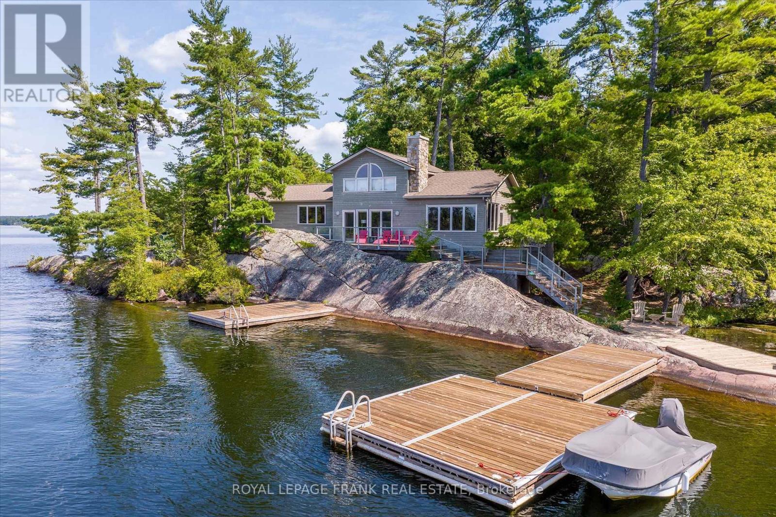 484 Juniper Island, Douro-Dummer, Ontario  K0L 2C0 - Photo 1 - X12434379