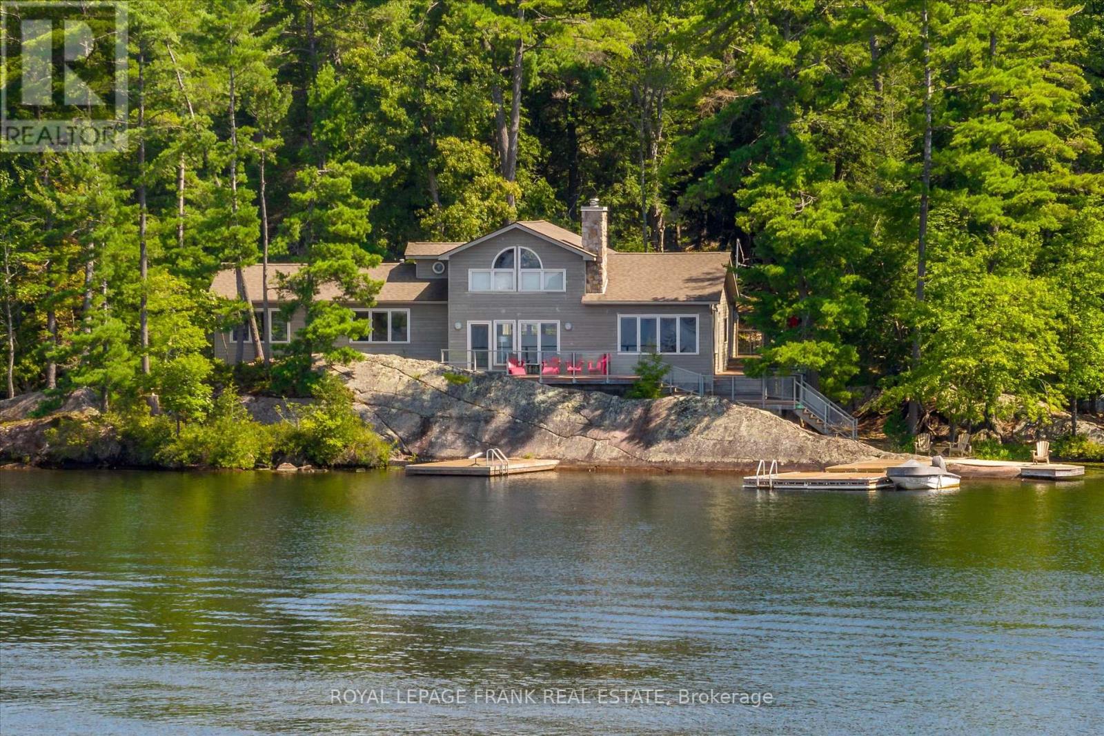 484 Juniper Island, Douro-Dummer, Ontario  K0L 2C0 - Photo 3 - X12434379