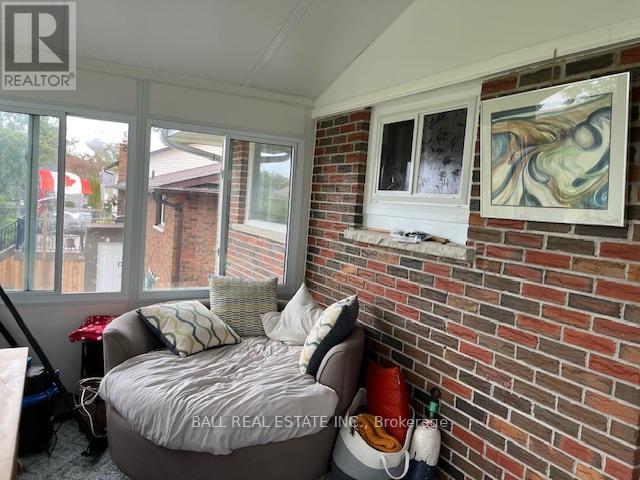 1684 Sherbrooke Street, Peterborough (Monaghan Ward 2), Ontario  K9J 6X4 - Photo 10 - X12434530