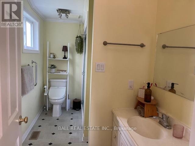 1684 Sherbrooke Street, Peterborough (Monaghan Ward 2), Ontario  K9J 6X4 - Photo 15 - X12434530