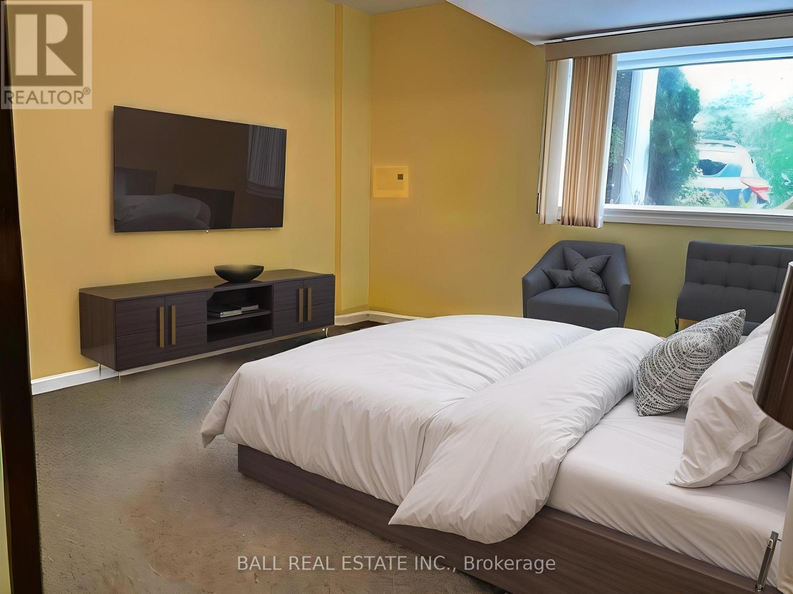 1684 Sherbrooke Street, Peterborough (Monaghan Ward 2), Ontario  K9J 6X4 - Photo 28 - X12434530