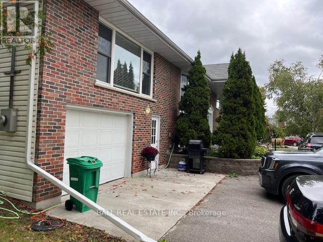 1684 Sherbrooke Street, Peterborough (Monaghan Ward 2), Ontario  K9J 6X4 - Photo 3 - X12434530