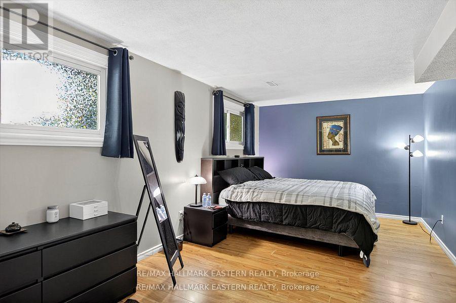 41 Parkview Drive, Peterborough (Northcrest Ward 5), Ontario  K9H 5M5 - Photo 22 - X12434575