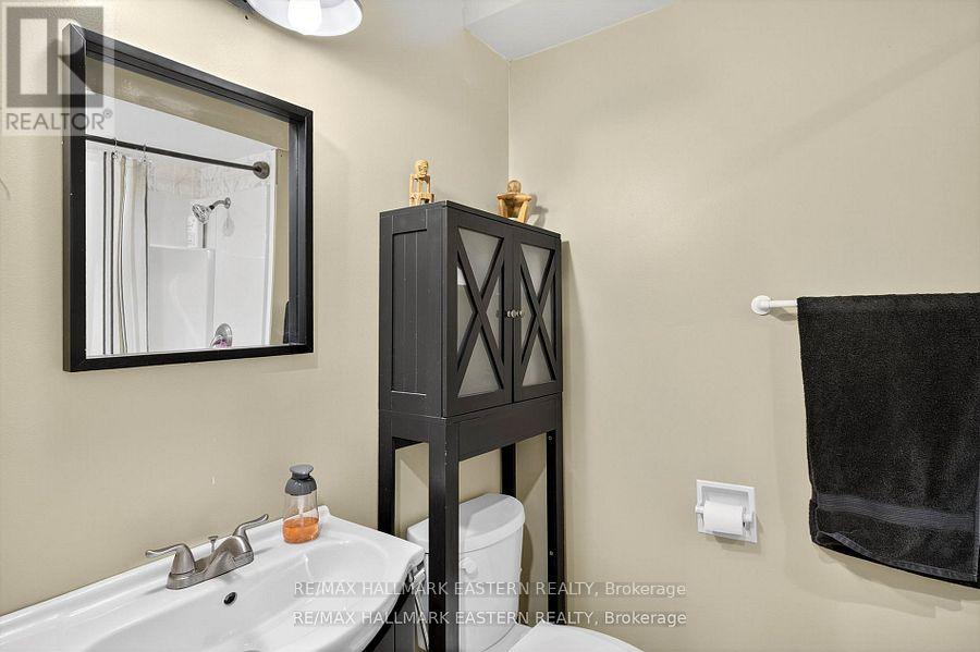 41 Parkview Drive, Peterborough (Northcrest Ward 5), Ontario  K9H 5M5 - Photo 23 - X12434575