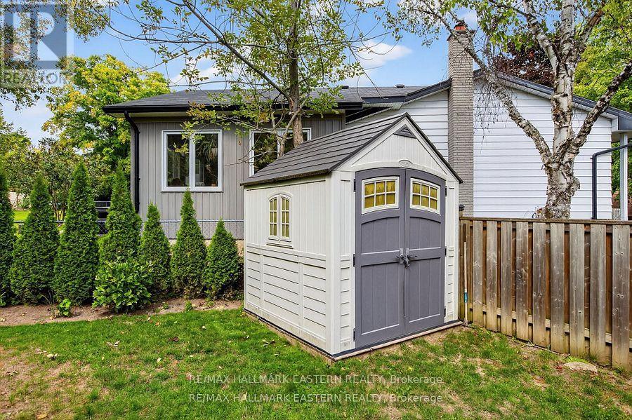 41 Parkview Drive, Peterborough (Northcrest Ward 5), Ontario  K9H 5M5 - Photo 31 - X12434575