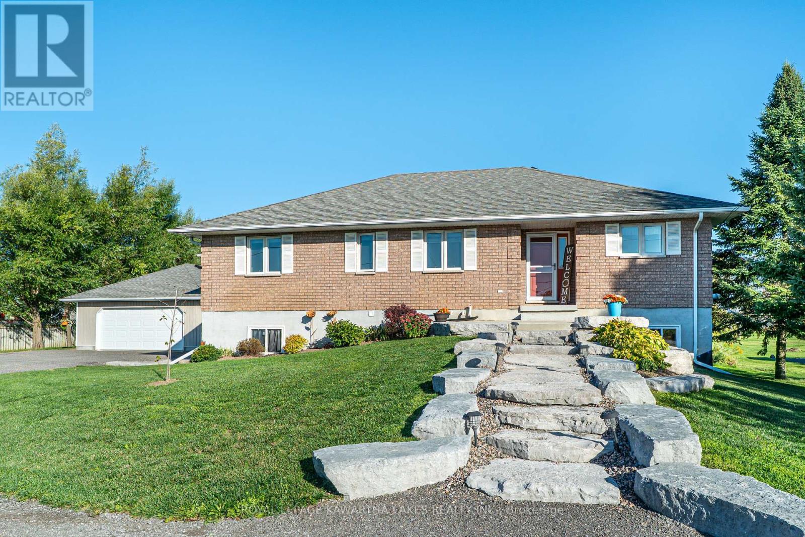 59 Weldon Road, Kawartha Lakes (Lindsay), Ontario  K9V 4R6 - Photo 6 - X12434592