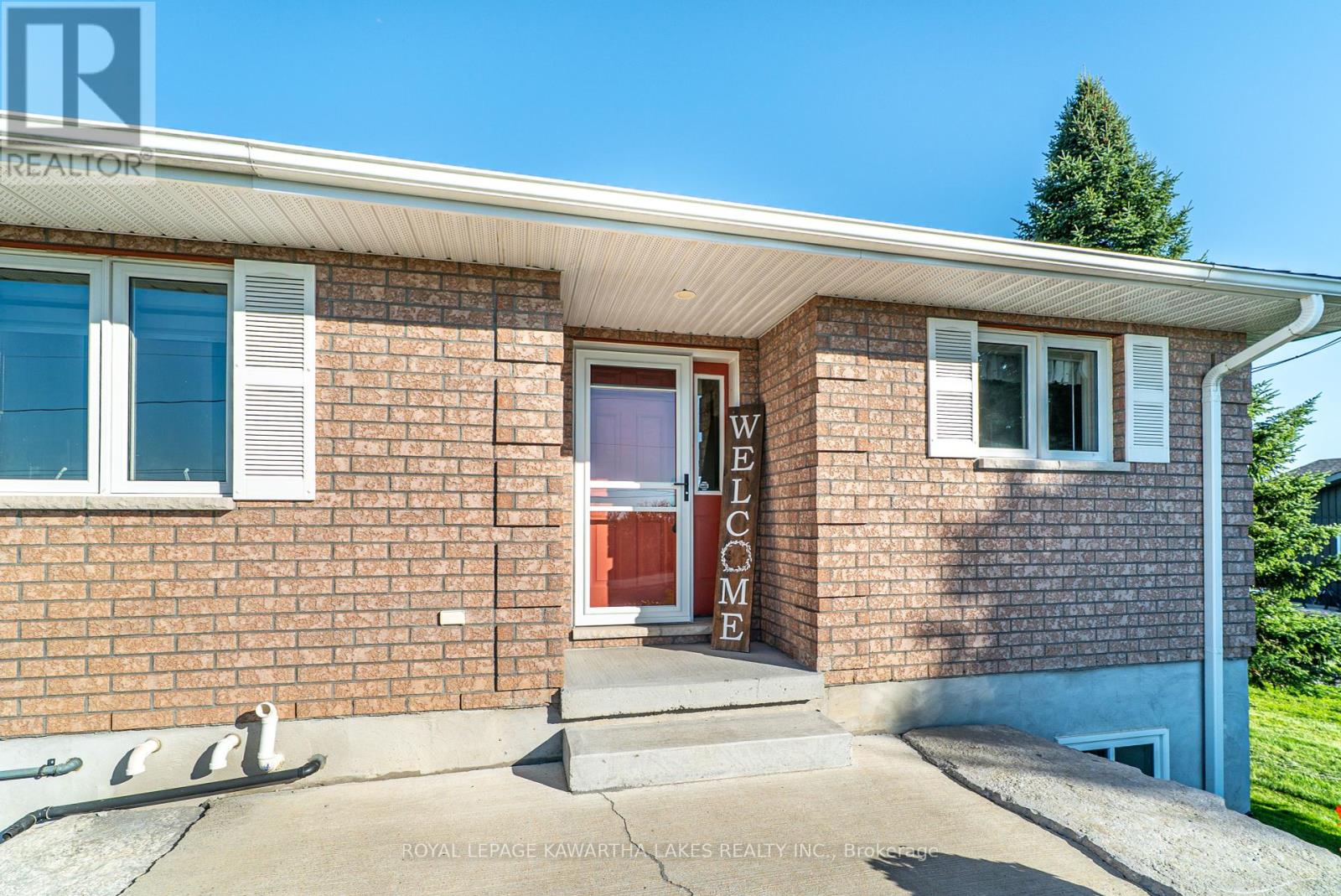 59 Weldon Road, Kawartha Lakes (Lindsay), Ontario  K9V 4R6 - Photo 7 - X12434592