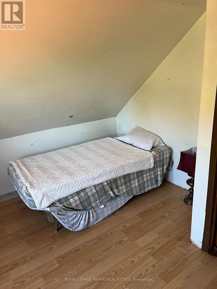 35560 Hwy 28 E, Carlow/mayo (Mayo Ward), Ontario  K0L 1M0 - Photo 11 - X12435043