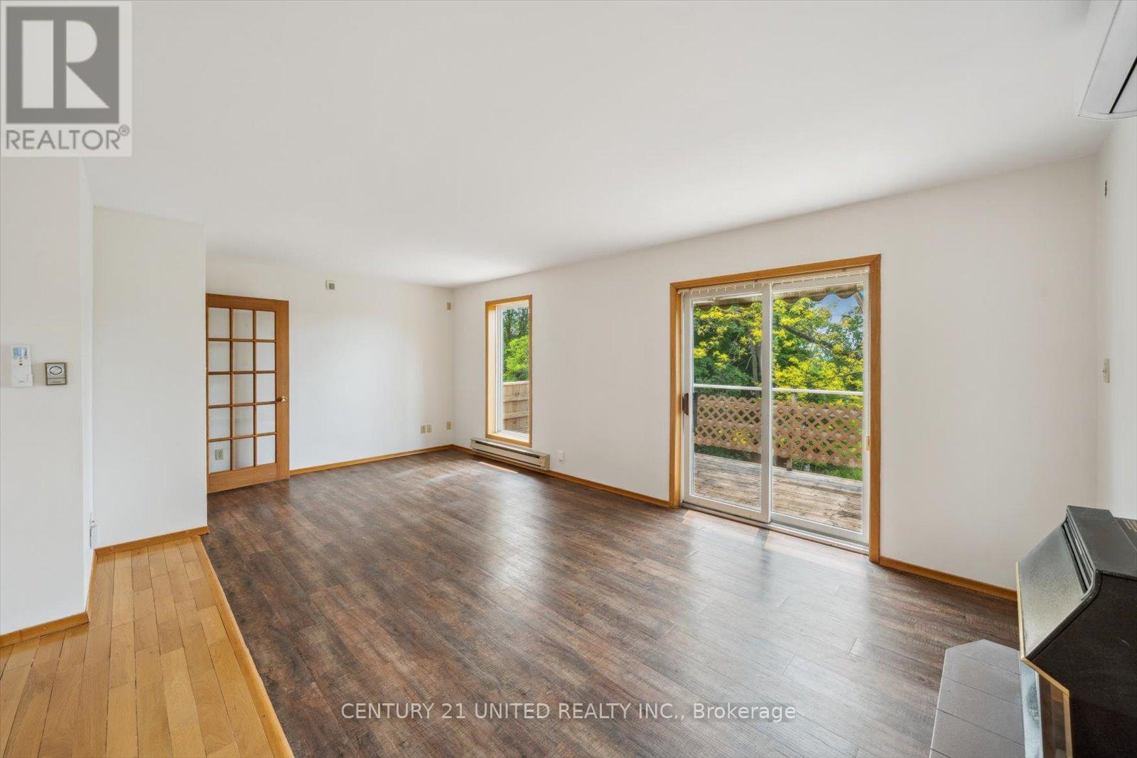 411 Highland Road, Peterborough (Northcrest Ward 5), Ontario  K9H 5J6 - Photo 15 - X12436242