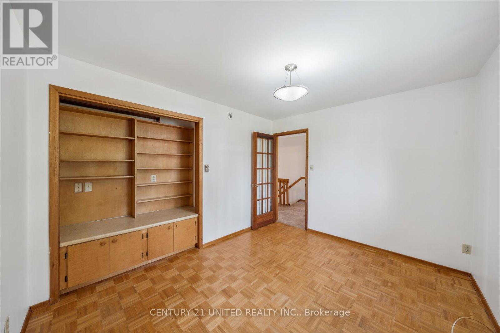 411 Highland Road, Peterborough (Northcrest Ward 5), Ontario  K9H 5J6 - Photo 28 - X12436242