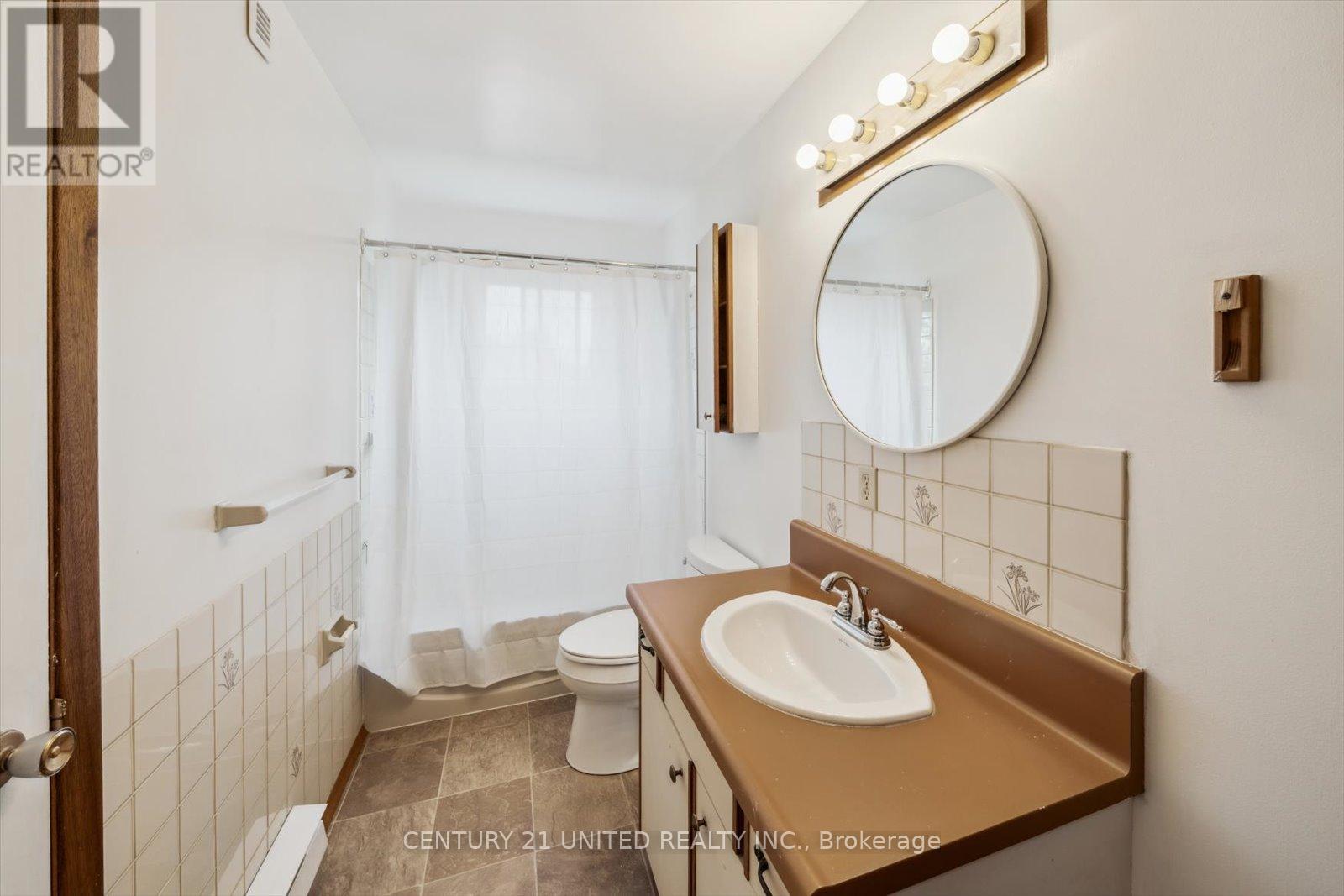 411 Highland Road, Peterborough (Northcrest Ward 5), Ontario  K9H 5J6 - Photo 30 - X12436242