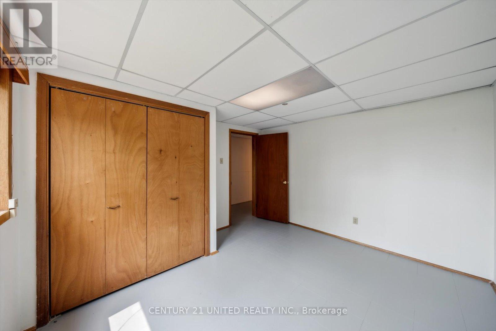 411 Highland Road, Peterborough (Northcrest Ward 5), Ontario  K9H 5J6 - Photo 37 - X12436242