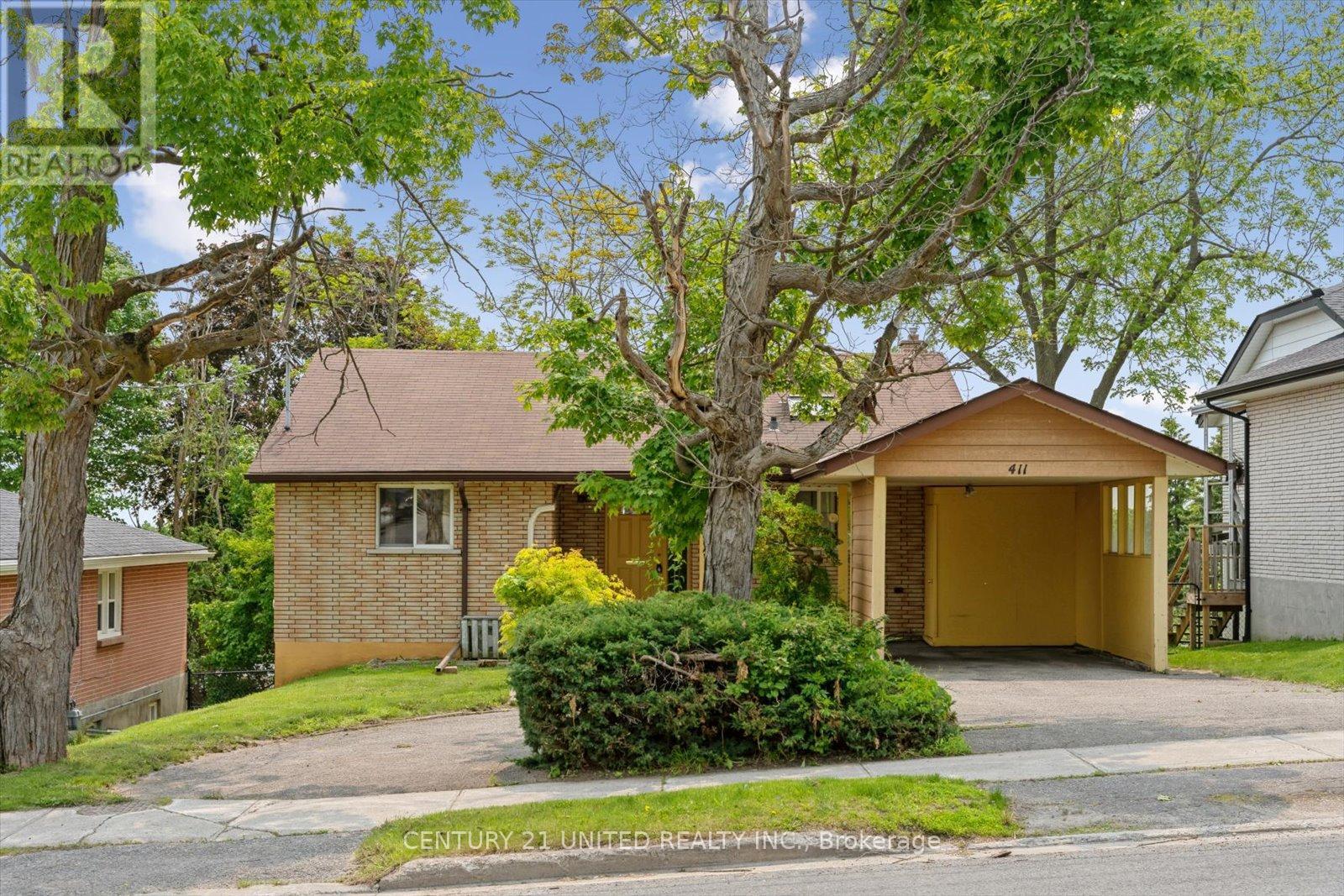 411 Highland Road, Peterborough (Northcrest Ward 5), Ontario  K9H 5J6 - Photo 8 - X12436242