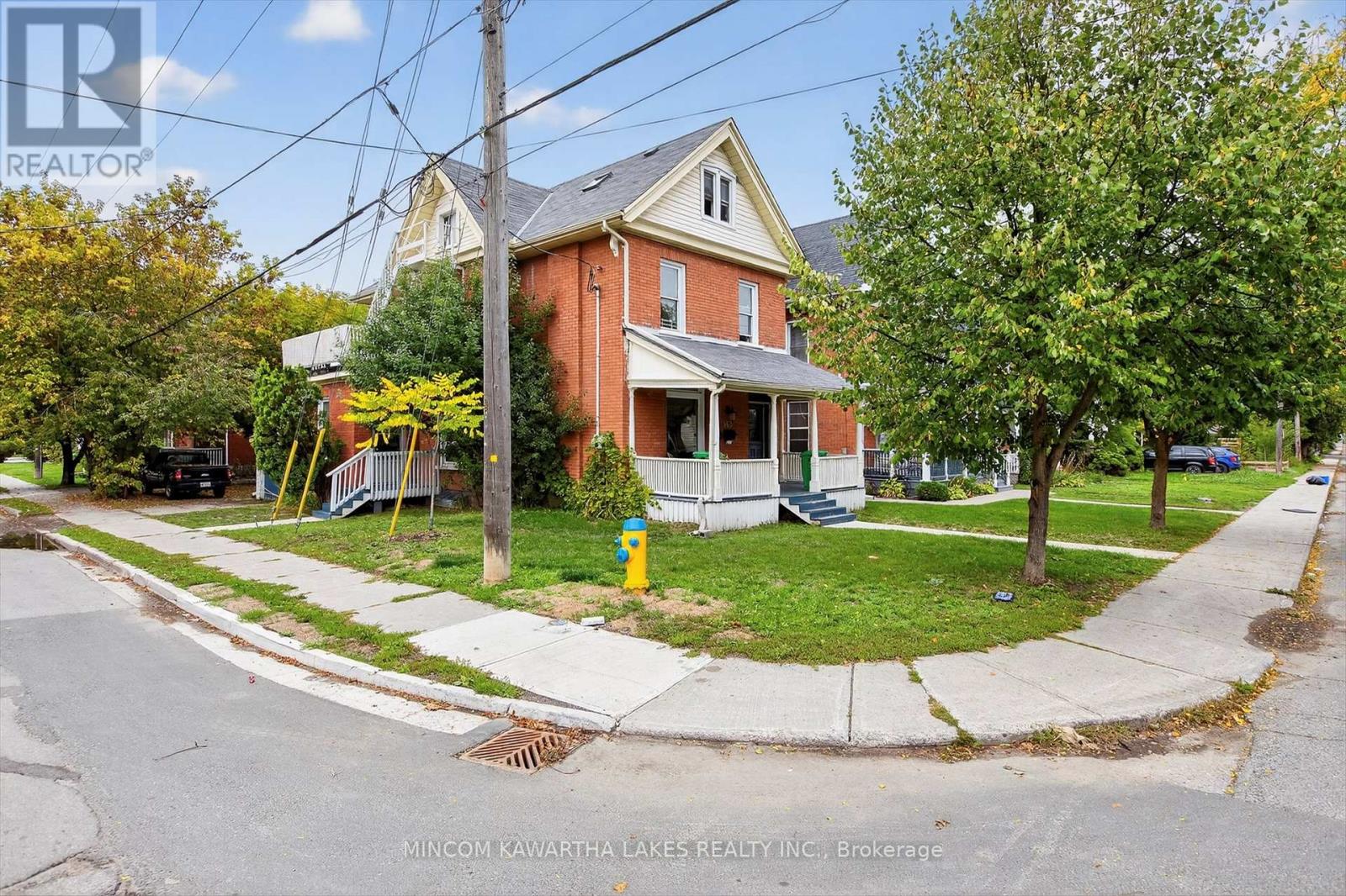 563 Aylmer Street N, Peterborough (Town Ward 3), Ontario  K9H 3W8 - Photo 2 - X12436474