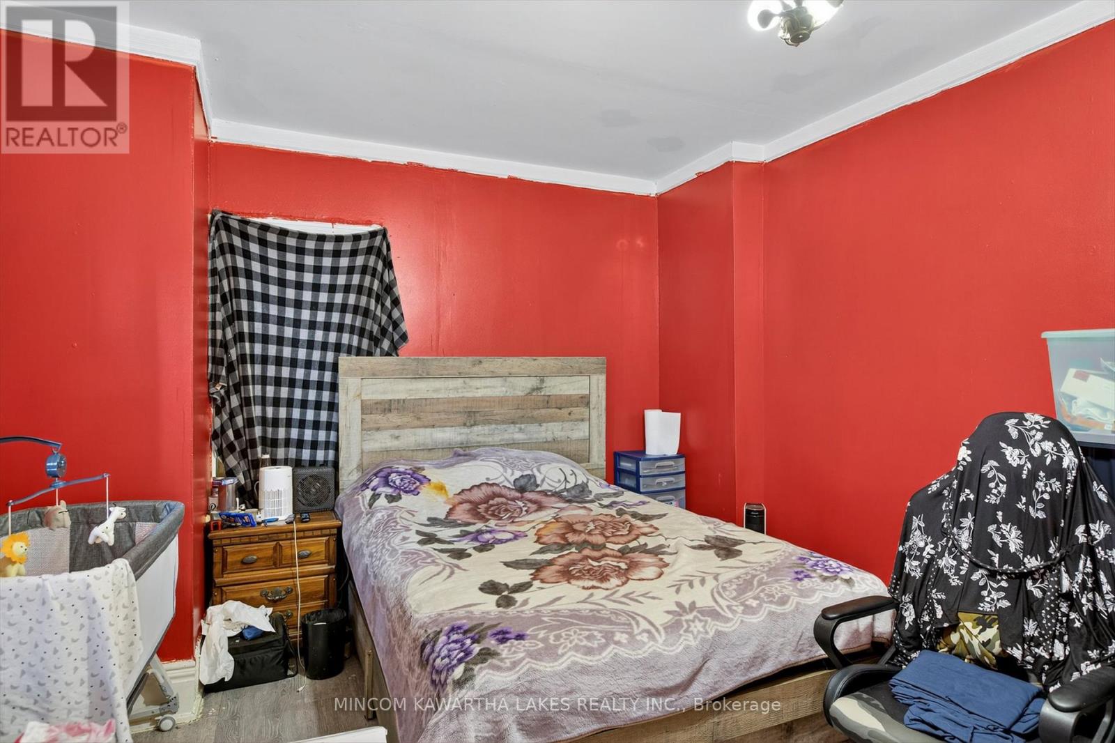 563 Aylmer Street N, Peterborough (Town Ward 3), Ontario  K9H 3W8 - Photo 23 - X12436474