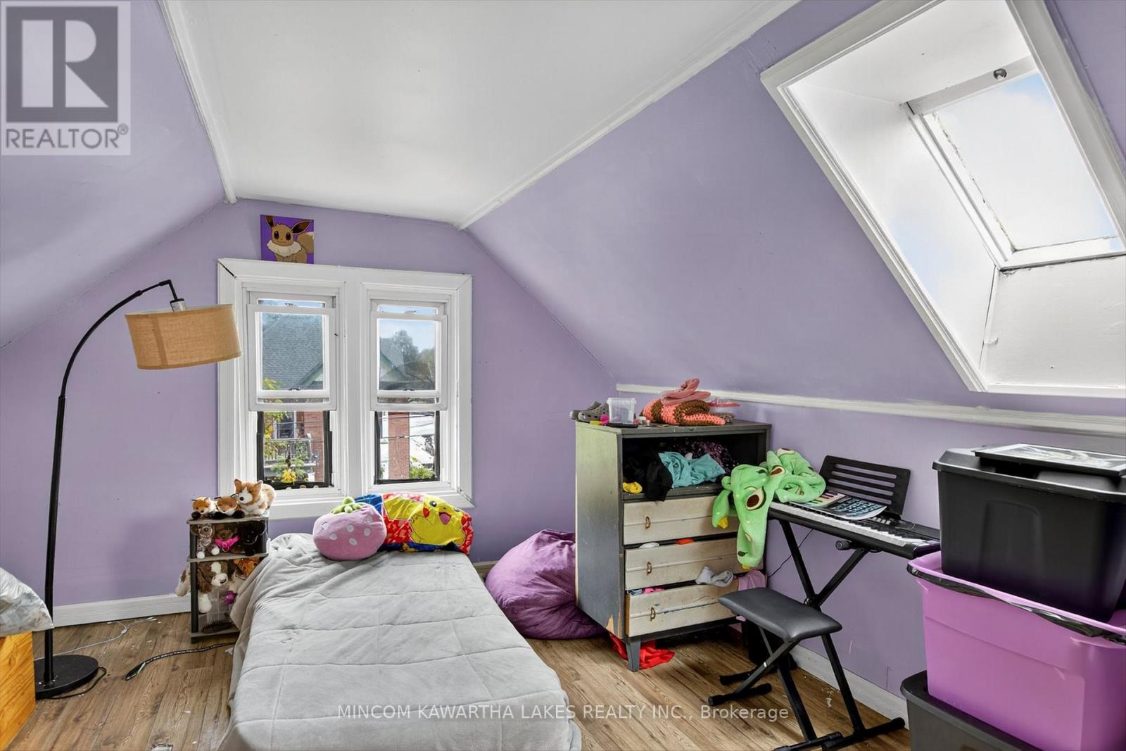 563 Aylmer Street N, Peterborough (Town Ward 3), Ontario  K9H 3W8 - Photo 29 - X12436474