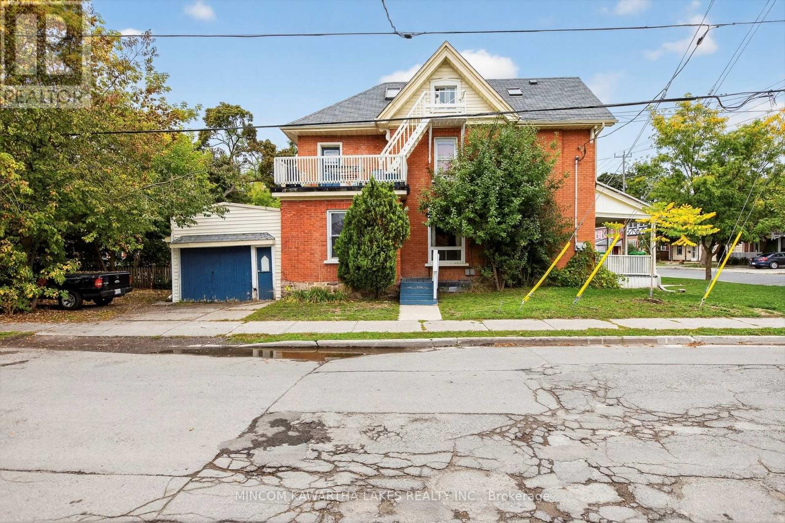 563 Aylmer Street N, Peterborough (Town Ward 3), Ontario  K9H 3W8 - Photo 38 - X12436474