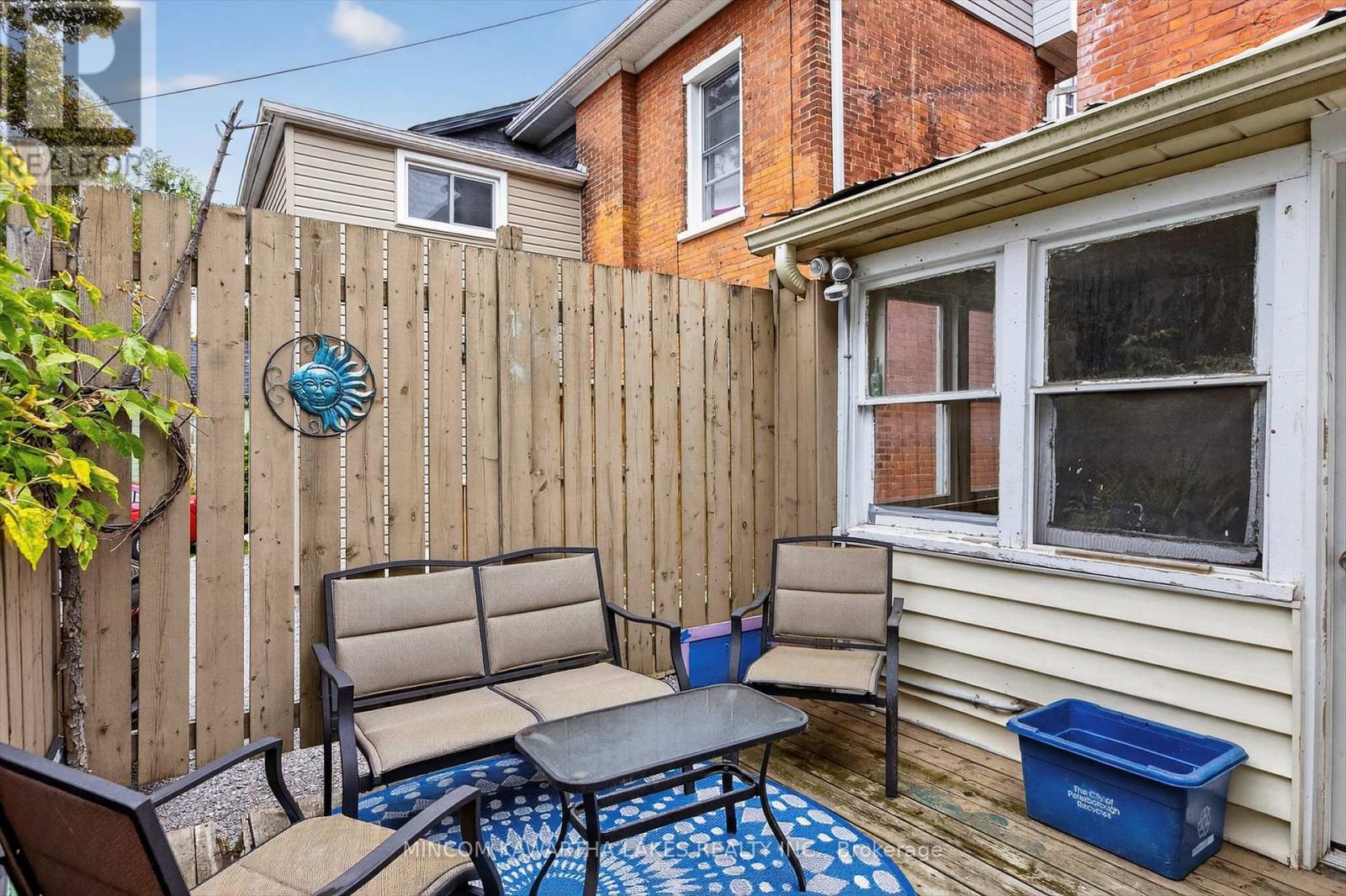 563 Aylmer Street N, Peterborough (Town Ward 3), Ontario  K9H 3W8 - Photo 42 - X12436474